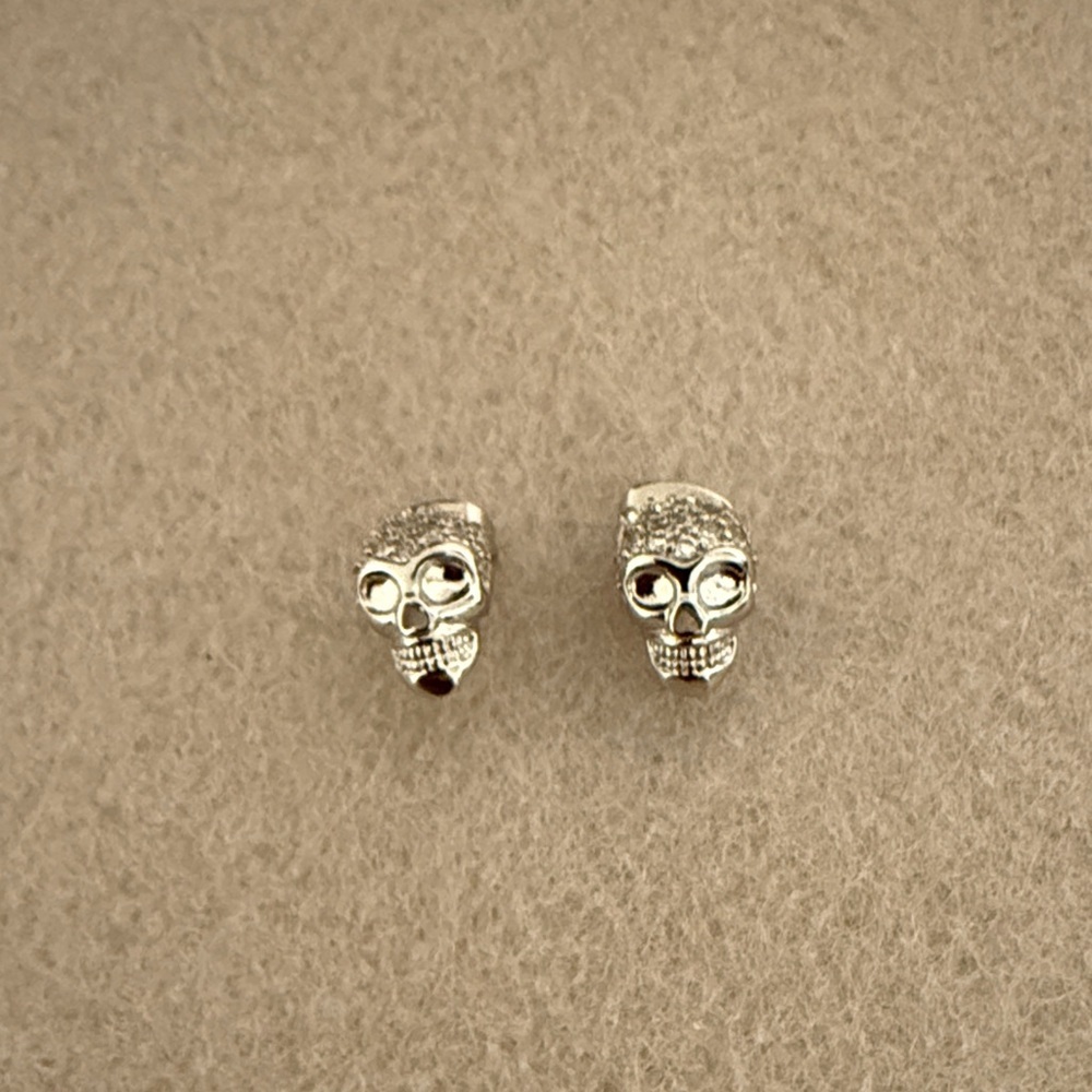 Edgy Silver Cubic zirconia Mini Skulls heads Gold plated Stud Earrings